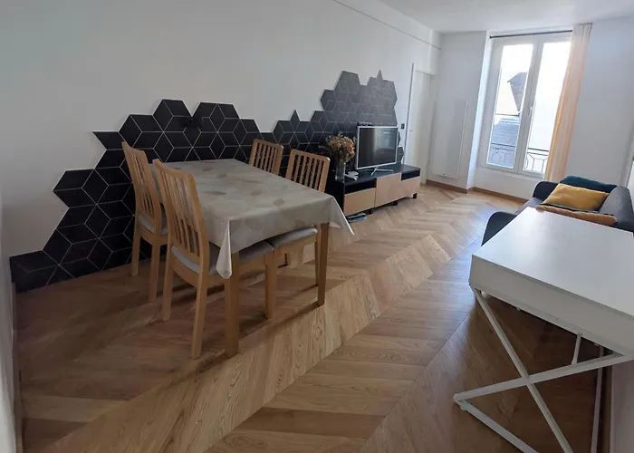 Omarais Guest House